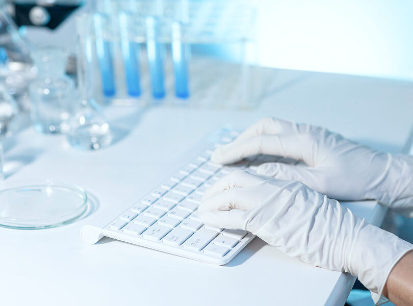 不断开拓创新和进步